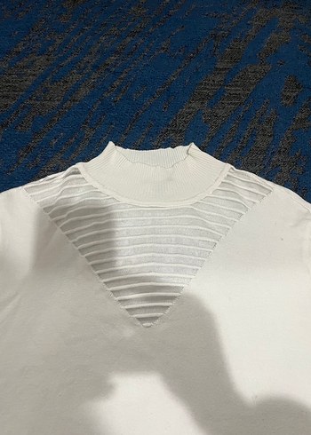 Beyaz Boğazlı Uzun Kollu Kadın Kazak - Görsel 2