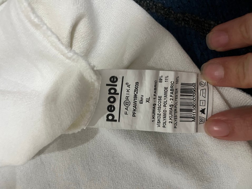 Beyaz Boğazlı Uzun Kollu Kadın Kazak - Görsel 5