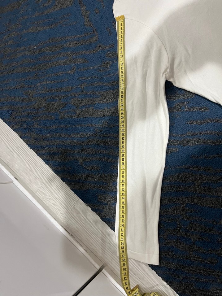 Beyaz Boğazlı Uzun Kollu Kadın Kazak - Görsel 4