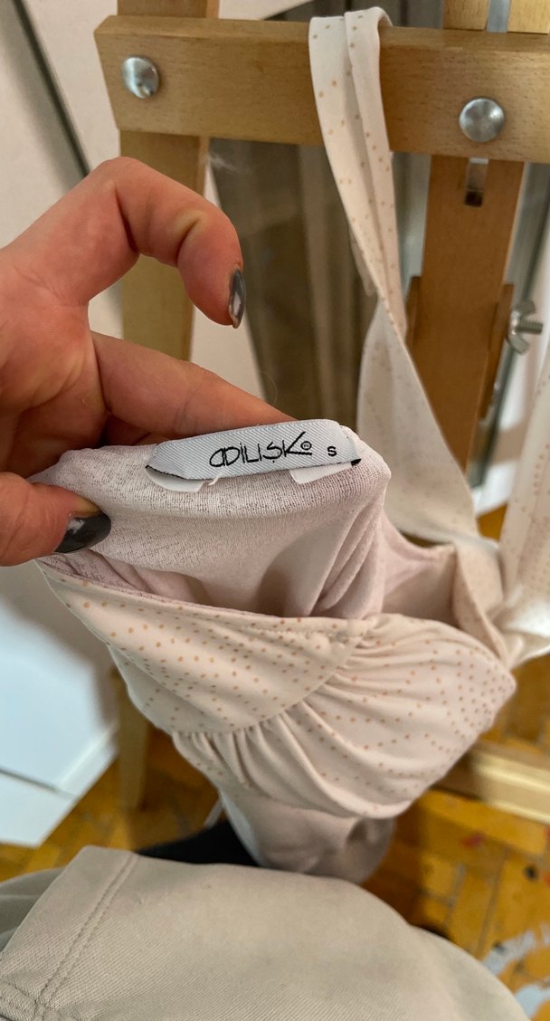 Boyundan bağlamalı elbise - Görsel 4