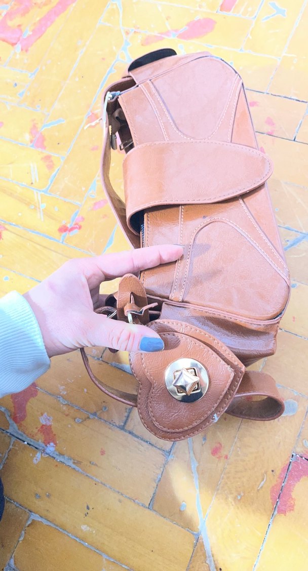 Bej Deri Tokalı Kadın Çantası - Görsel 4