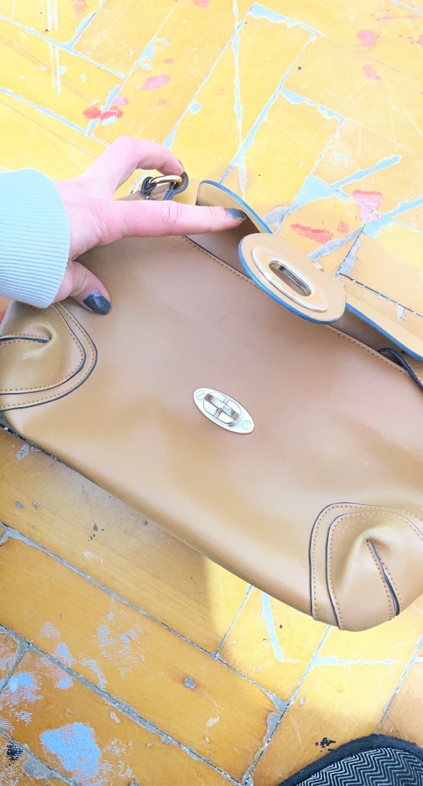 Bej Deri Tokalı Kadın Çantası - Görsel 2