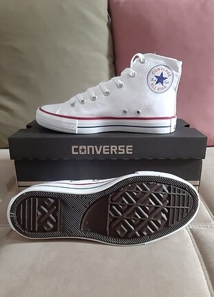 Converse 37 numara A kalite sıfır kutusunda gelir 