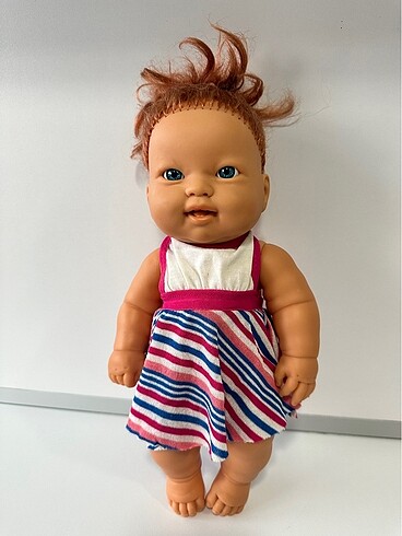 Oyuncak bebek. 34 cm