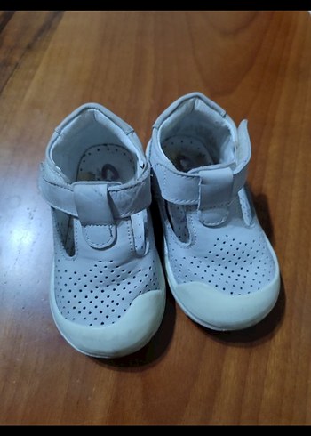 20 Beden Kız Bebek Beyaz İlk Adım Ayakkabısı