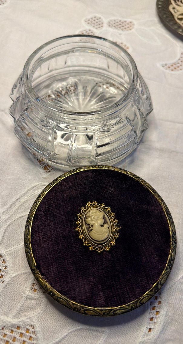 Antika Mor Kadife Kapaklı Bonbonier - Görsel 3