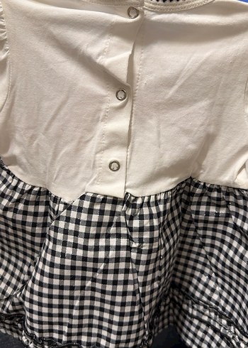 Beyaz Kız Bebek Kısa Kollu Elbise ve alt çamaşırı - Görsel 4