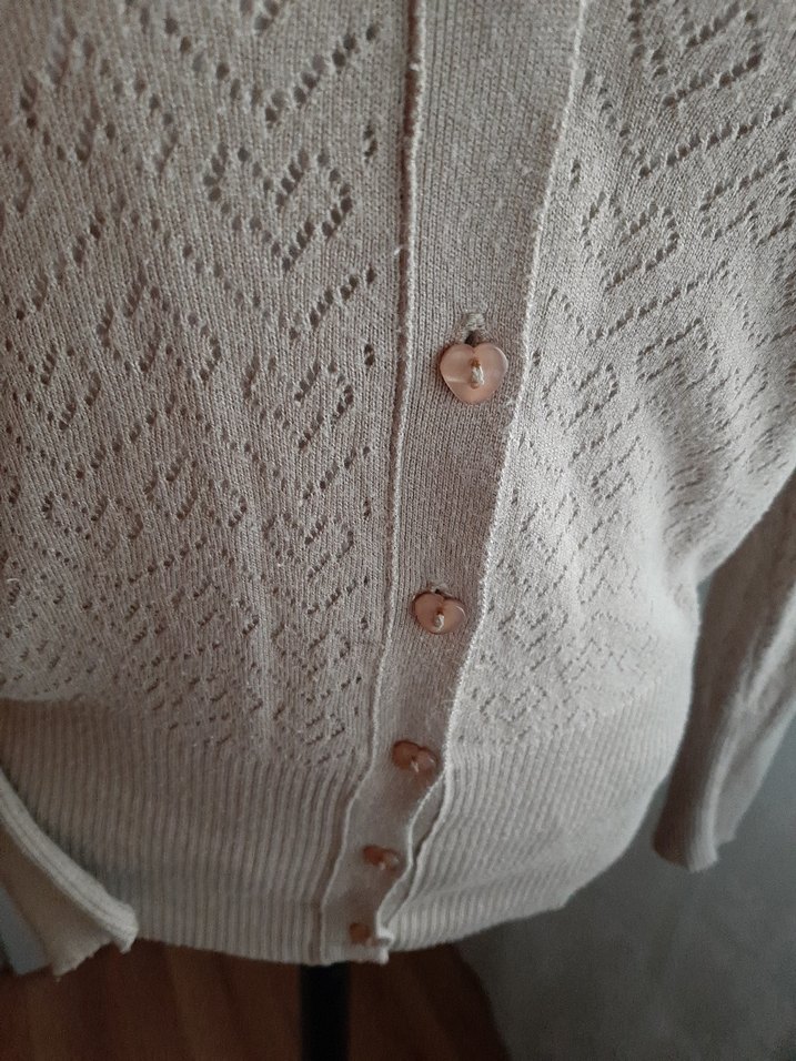 Bej V Yaka Kadın Hırka Örgü - Görsel 4