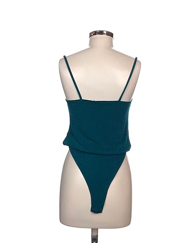 s Beden Zara Bluz %70 İndirimli.