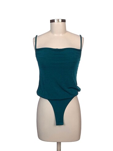 Zara Bluz %70 İndirimli.