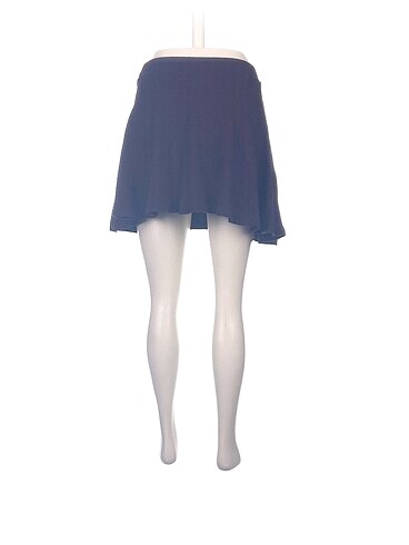 28 Beden Bershka Mini Etek %70 İndirimli.