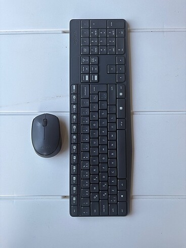 Logitech Kablosuz Klavye Mouse Seti