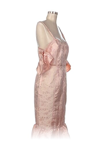 Missguided Missguided Kısa Elbise %70 İndirimli.