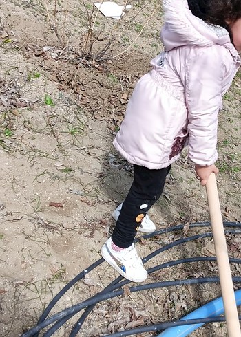 Kürklü Kapüşonlu Pembe Kız Çocuk Mont - Görsel 4