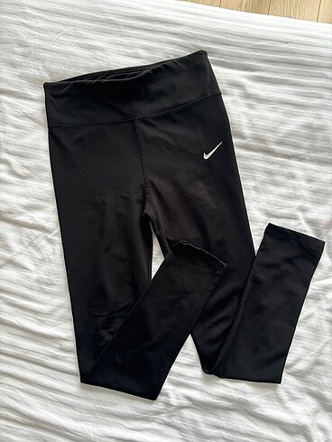Nike tayt