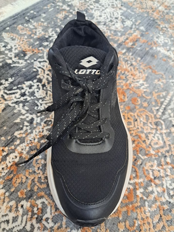 Lotto Siyah Spor Ayakkabı — görsel 4/8