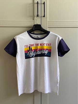 Bershka tshirt