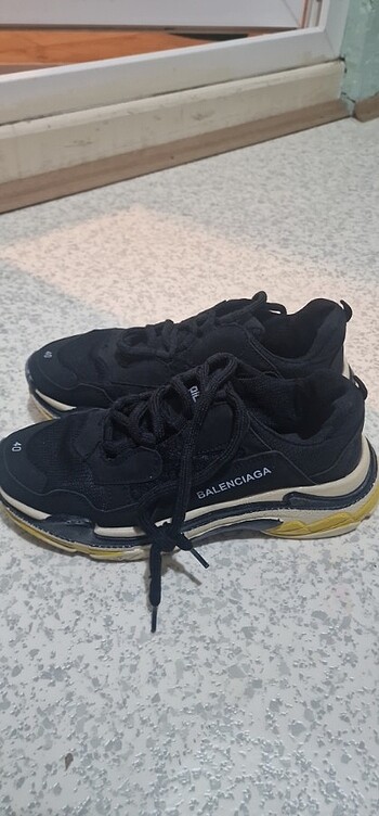 Balenciaga Siyah spor ayakkabi