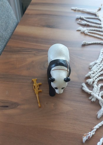 robota dönüşen panda