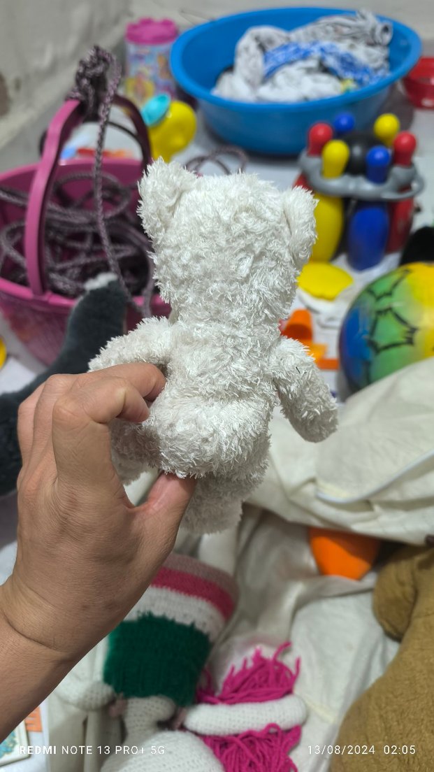 Beyaz Peluş Ayıcık Oyuncak - Görsel 2