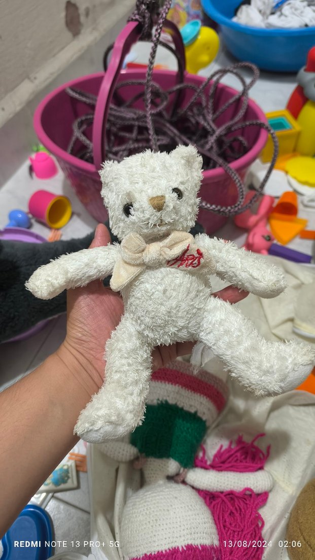 Beyaz Peluş Ayıcık Oyuncak - Görsel 3