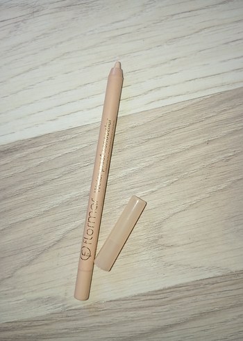 Flormar kapatıcı kalem