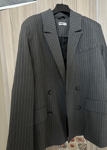 Çizgili Gri Kadın Blazer Ceket