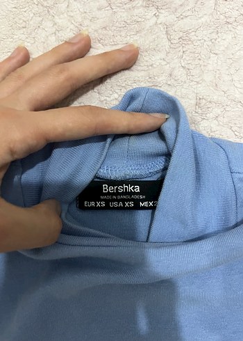 xs Beden Bershka crop