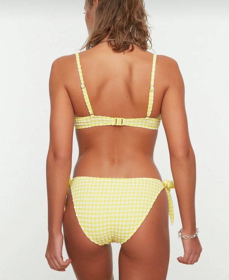 Sarı Balkonet pötikare dokulu bikini takım - Görsel 2