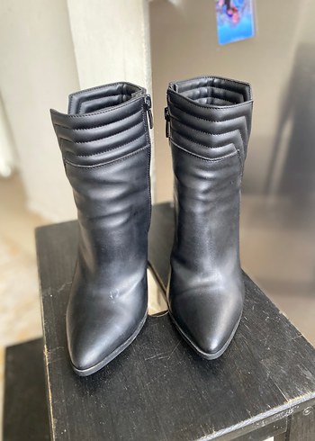 Siyah Deri Stiletto Topuklu Kadın Bot - Görsel 5