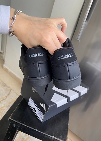 adidas Siyah Kadın Spor Ayakkabı - Görsel 4