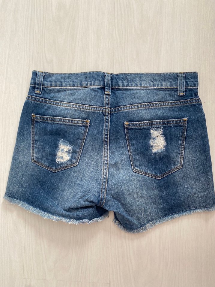 Kadın Mavi Yırtık Mini Kot Şort - Görsel 4