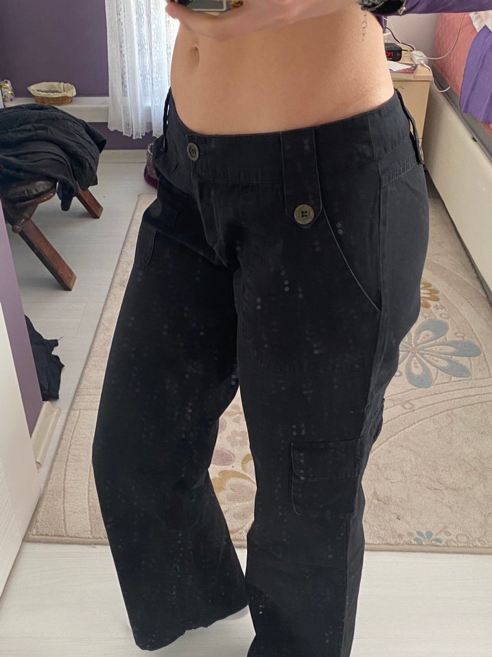 Düğmeli Siyah Düşükbel  Kadın Denim Pantolon - Görsel 2