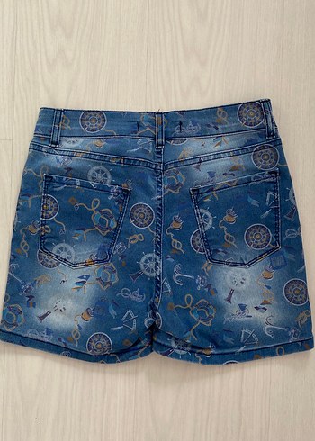 Renkli Baskılı Düğmeli Kız Kot Şort - Görsel 3