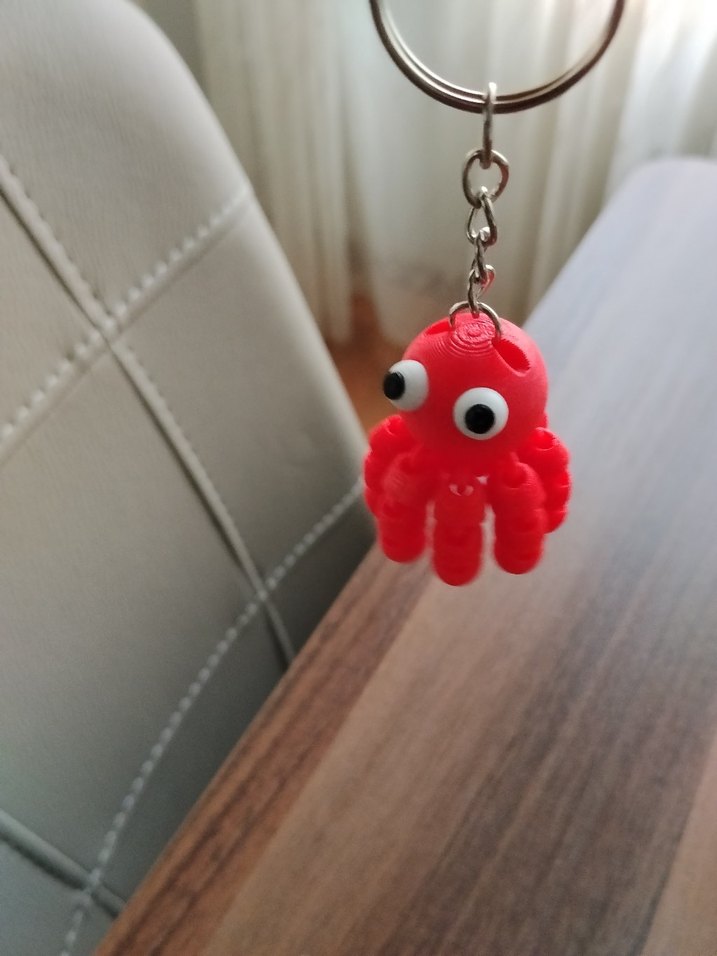 Kırmızı 3D Baskı Ahtapot Anahtarlık - Görsel 4
