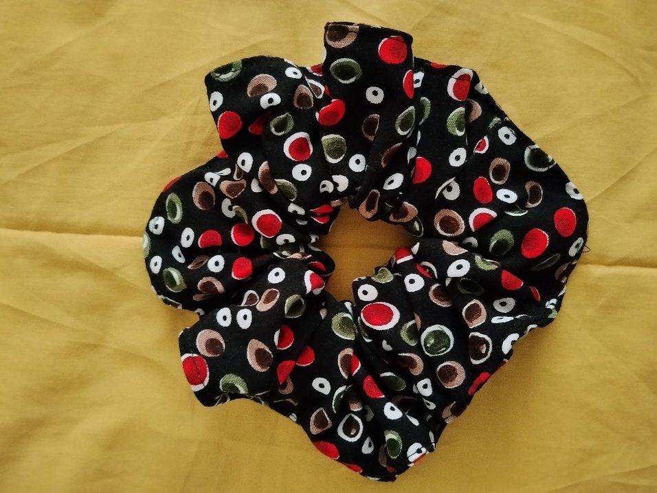 Renkli Puantiyeli Fırfırlı Kadın Saç Tokası - Görsel 5