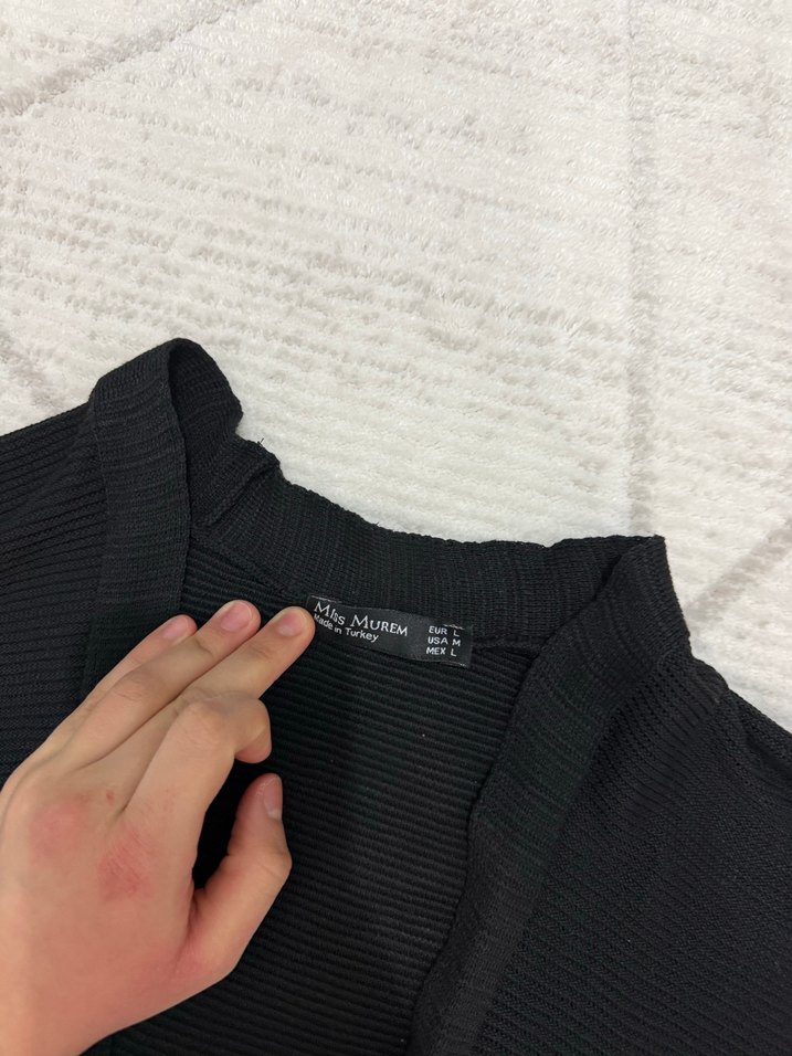 Siyah hırka kemerli - Görsel 5