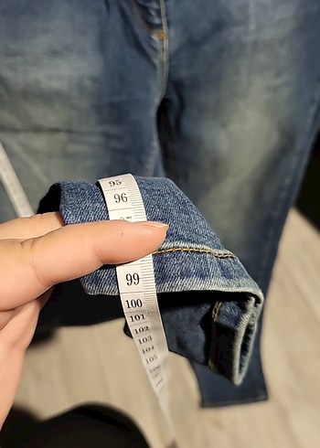 Açık mavi likralı jean - Görsel 3