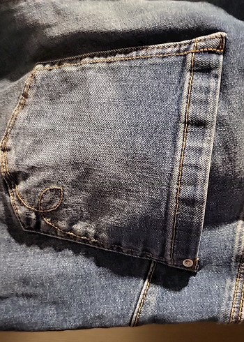 Açık mavi likralı jean - Görsel 5