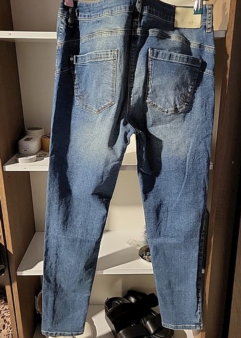 Açık mavi likralı jean - Görsel 4