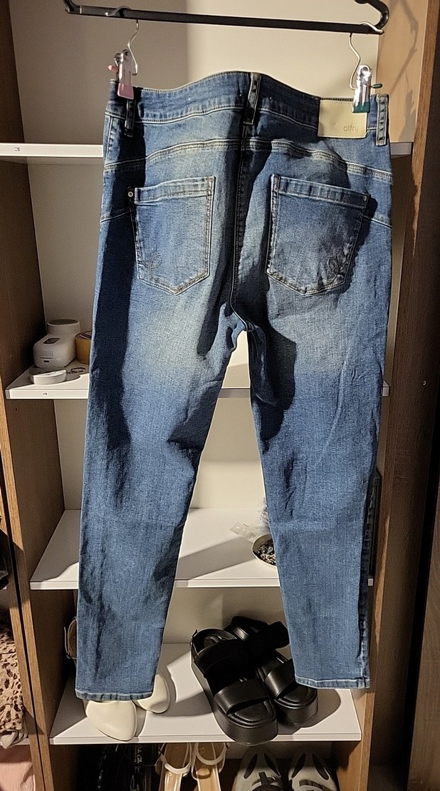 Açık mavi likralı jean - Görsel 4