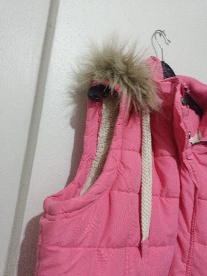 Pembe Kürklü Kadın Midi Yelek - Görsel 4