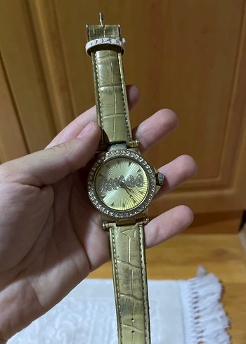 Guess Altın Renk Vintage Guess Kadın Kol Saati