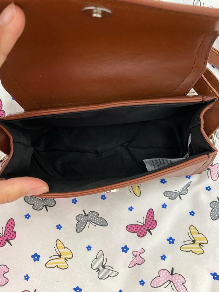 Kahverengi Deri Kadın Omuz Çantası - Görsel 4