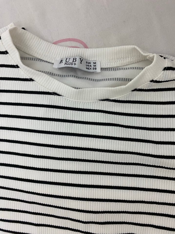 Beyaz İnce Çizgili Pamuklu Uzun Elbise - Görsel 2