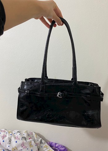 Siyah Deri Tokalı Gotik Kadın Çanta - Görsel 6