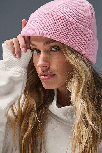 aloyoga pembe bere
