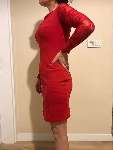 m Beden kırmızı Renk Kırmızı elbise