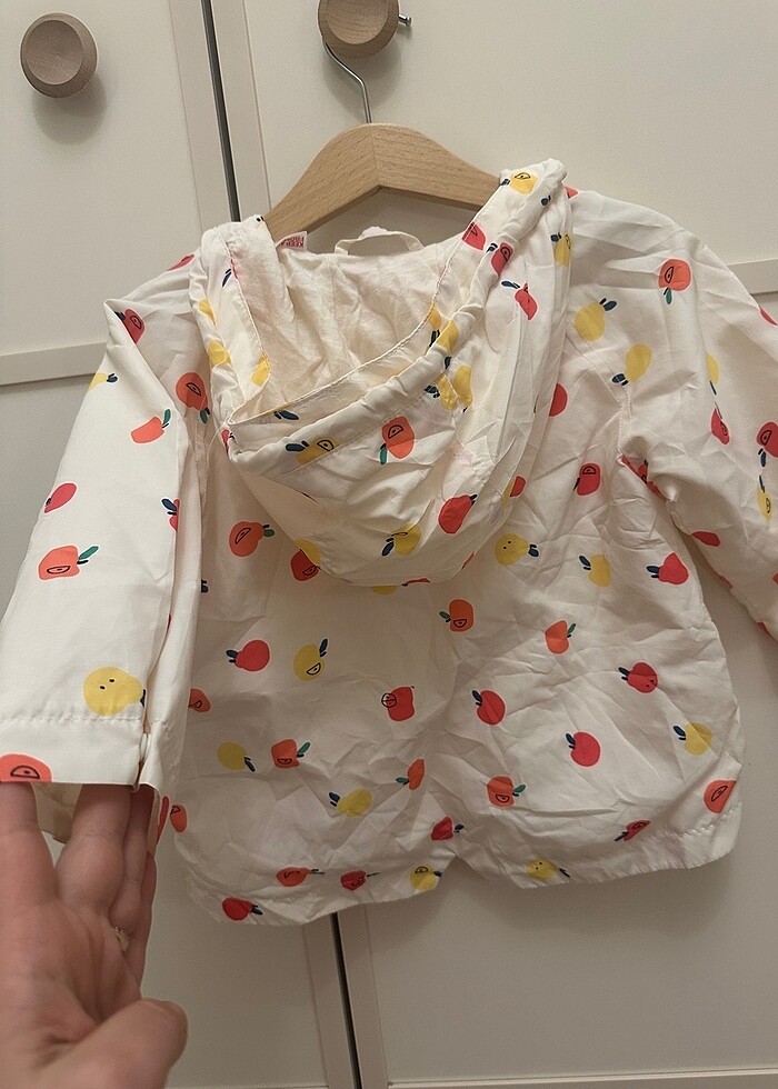 Zara meyve desenli çocuk yağmurluk 12-18 Ay - Görsel 4
