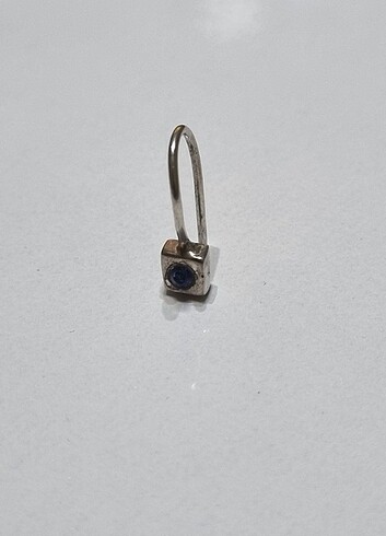 Diğer 925 ayar gümüş tek küpe